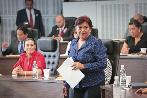 Morena lucha por equidad