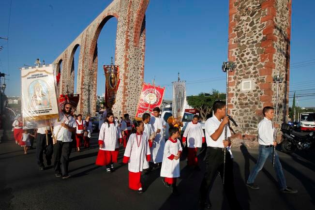 Con la temperatura a tope celebran Jueves de Corpus