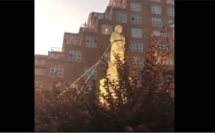 Manifestantes derriban estatua de Cristóbal Colón en Baltimore