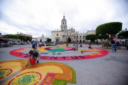 Un gran trabajo efímero lleno de fe y devoción