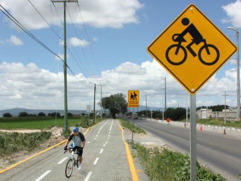 4 mdp para reponer señalética robada