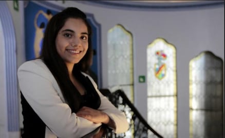 Niña genio mexicana termina estudios de maestría a los 16 años de edad