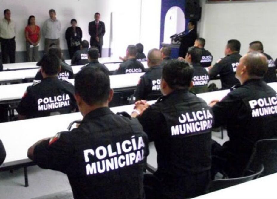 Imparten curso de derechos humanos a cadetes
