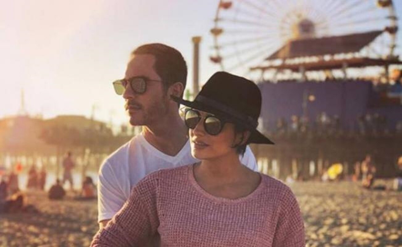 Aislinn Derbez muestra el rostro de su hija Kailani