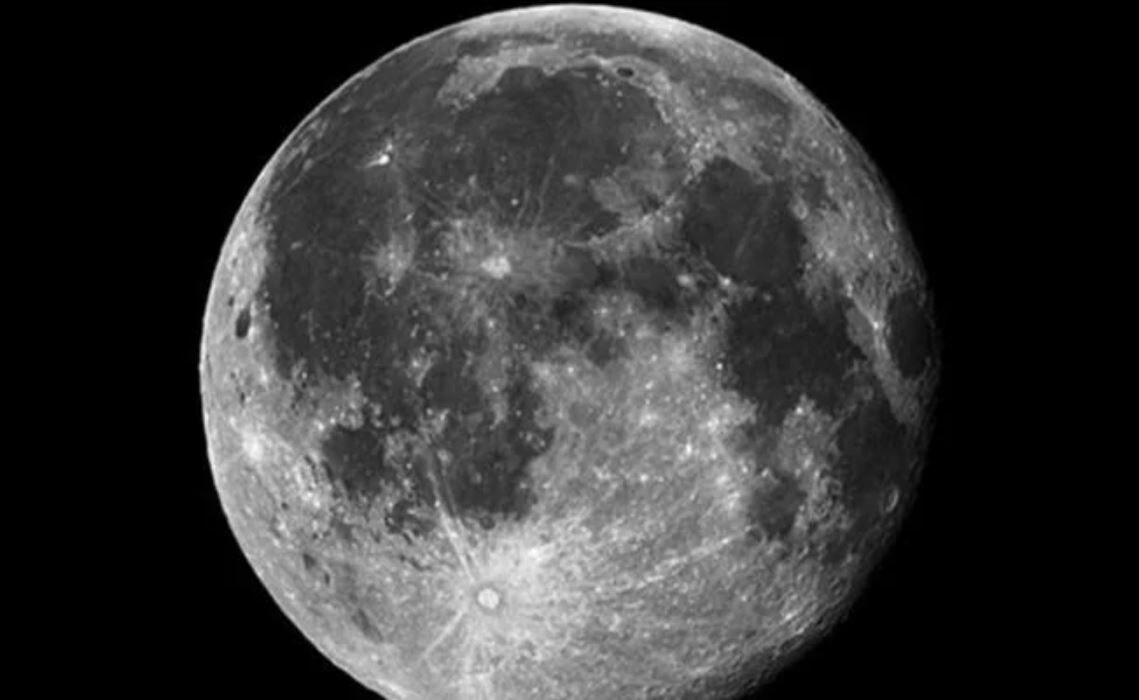 ¿Las lunas pueden tener lunas?