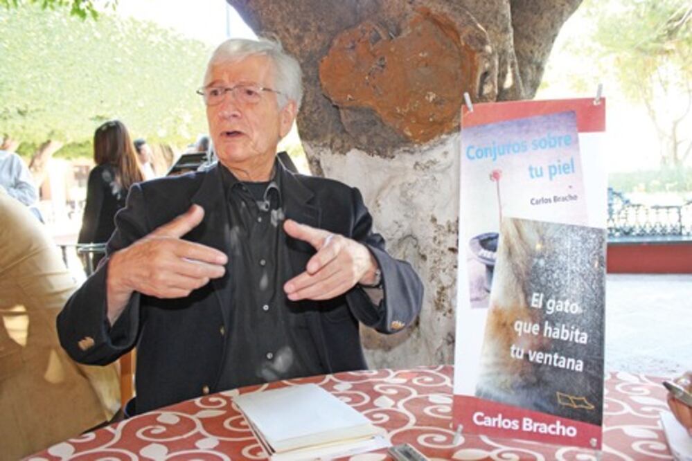 Bracho promueve la lectura