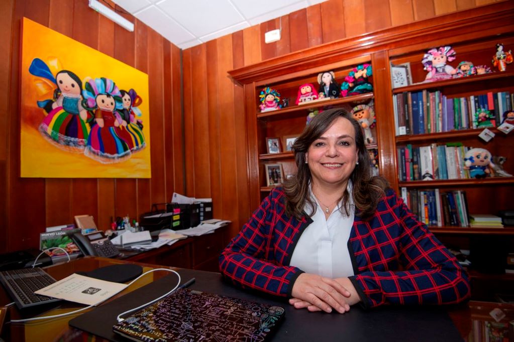 Todavía nos siguen debiendo en igualdad a las mujeres: Silvia Amaya