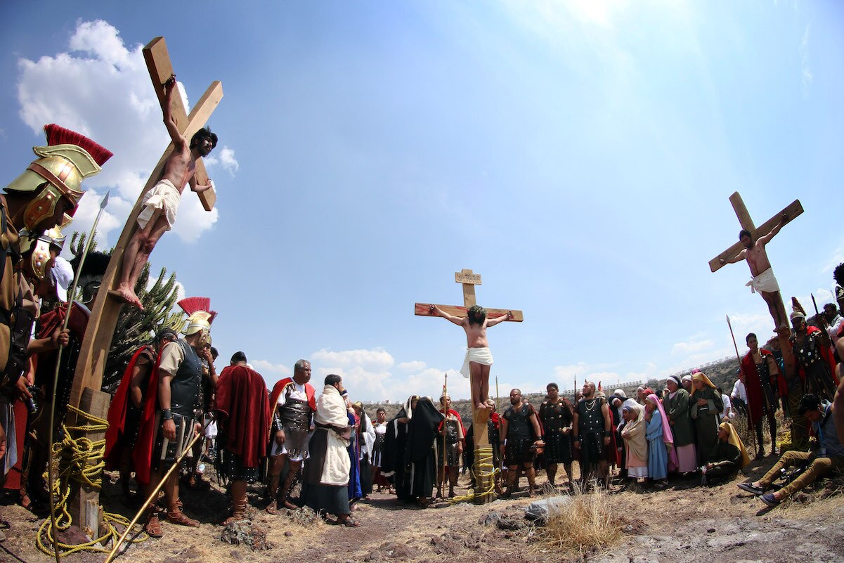 ¿Online o presencial? Analizan formato para representar el Viacrucis en Querétaro