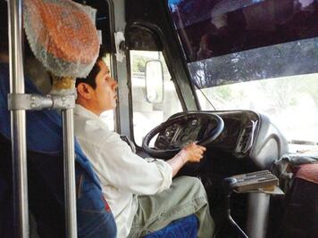 Capacitarán a choferes de autobuses de Red Q