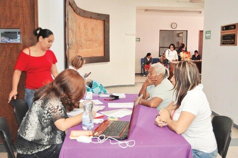 Realiza en San Juan 577 pruebas de papanicolaou