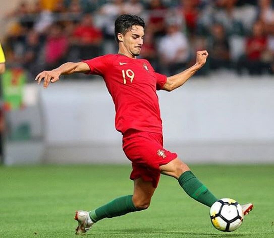 Cruz Azul busca un refuerzo en Portugal