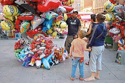 Vigilarán comercio en vía pública