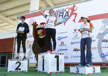 Pérez y Morales ganan la Carrera de la Hora