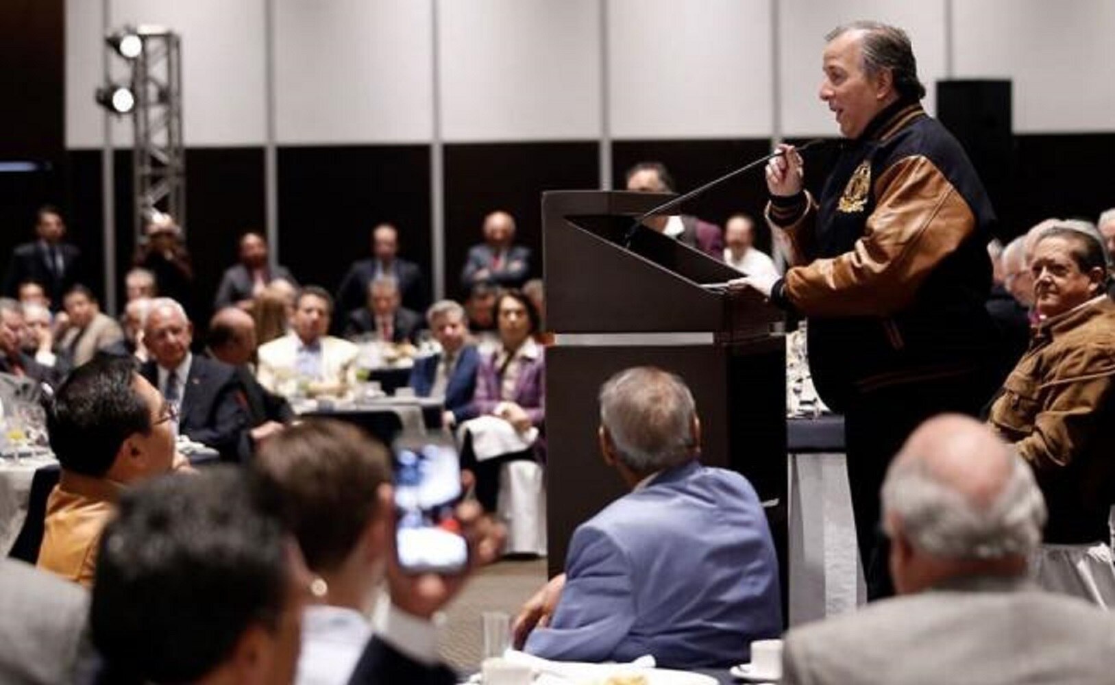 Correcto, que se revise proceso de candidatos independientes, dice Meade