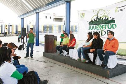 Se solidarizan jóvenes con labores del PVEM