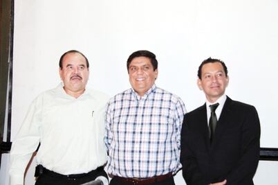 Convocan a competir por presea al trabajo 