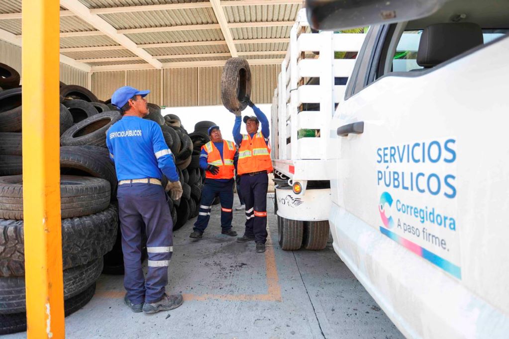 Reconocen a Corregidora por recolectar más de 700 toneladas de llantas