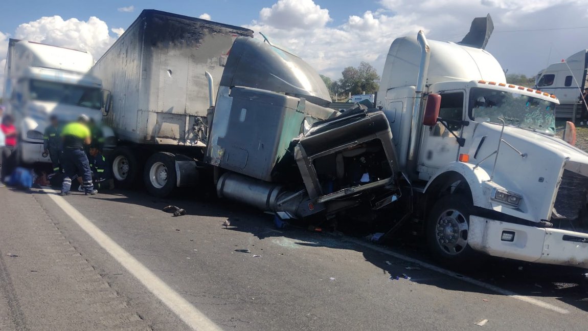 Accidente en la autopista Querétaro-San Luis