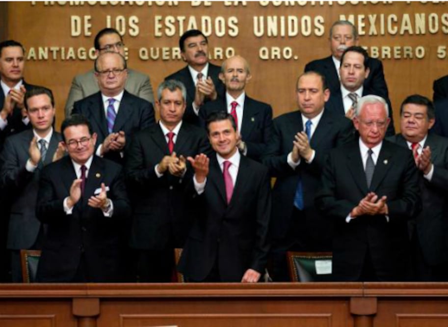 Por unas horas, centro gubernamental