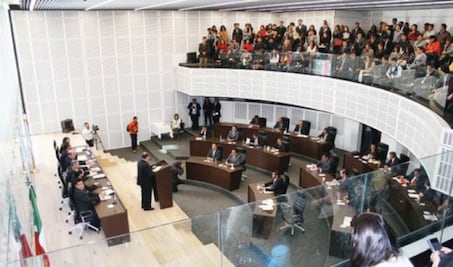 Lanzan la convocatoria de parlamento juvenil 2017 