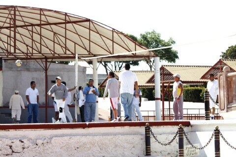 Prevén baje población carcelaria