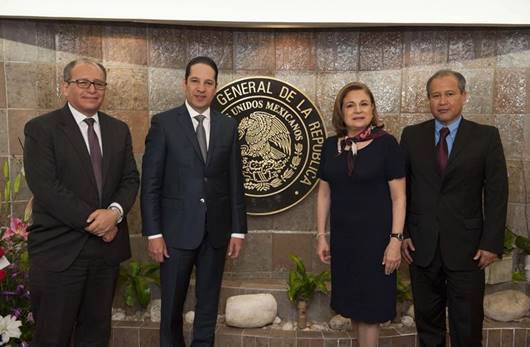 Llama a fortalecer Estado de derecho