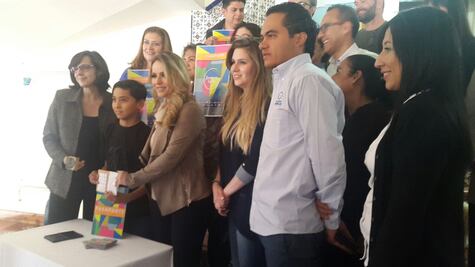 Crean pasaporte cultural para niños y jóvenes