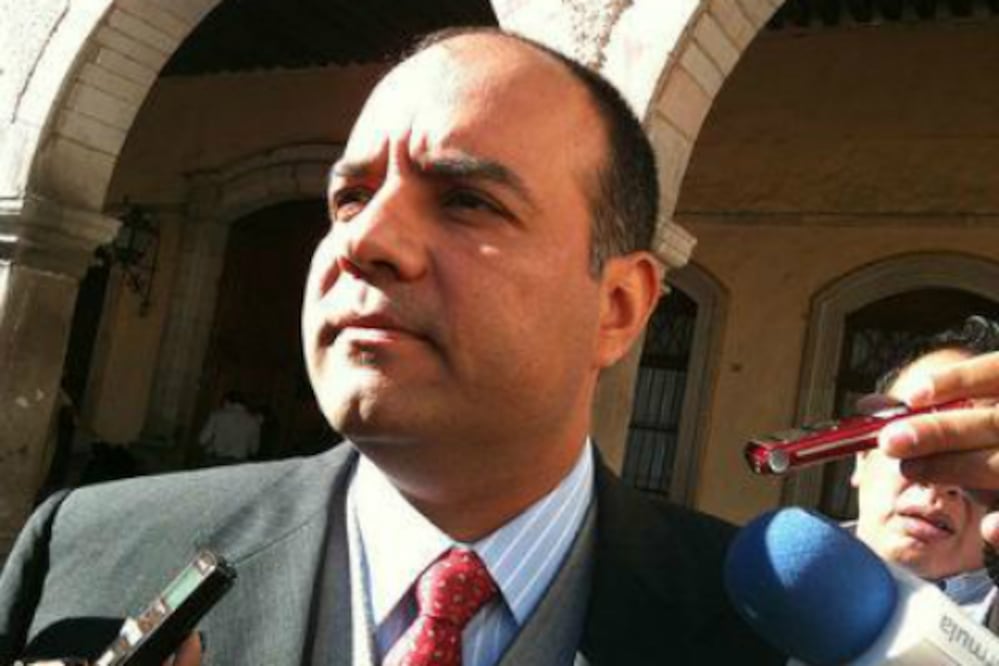 Anuncian inversión de 14 mdp para caminos 