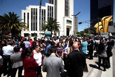 Tiembla en México; se siente en varias ciudades