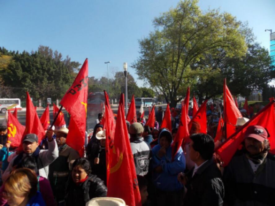 Caos vial en centro histórico
