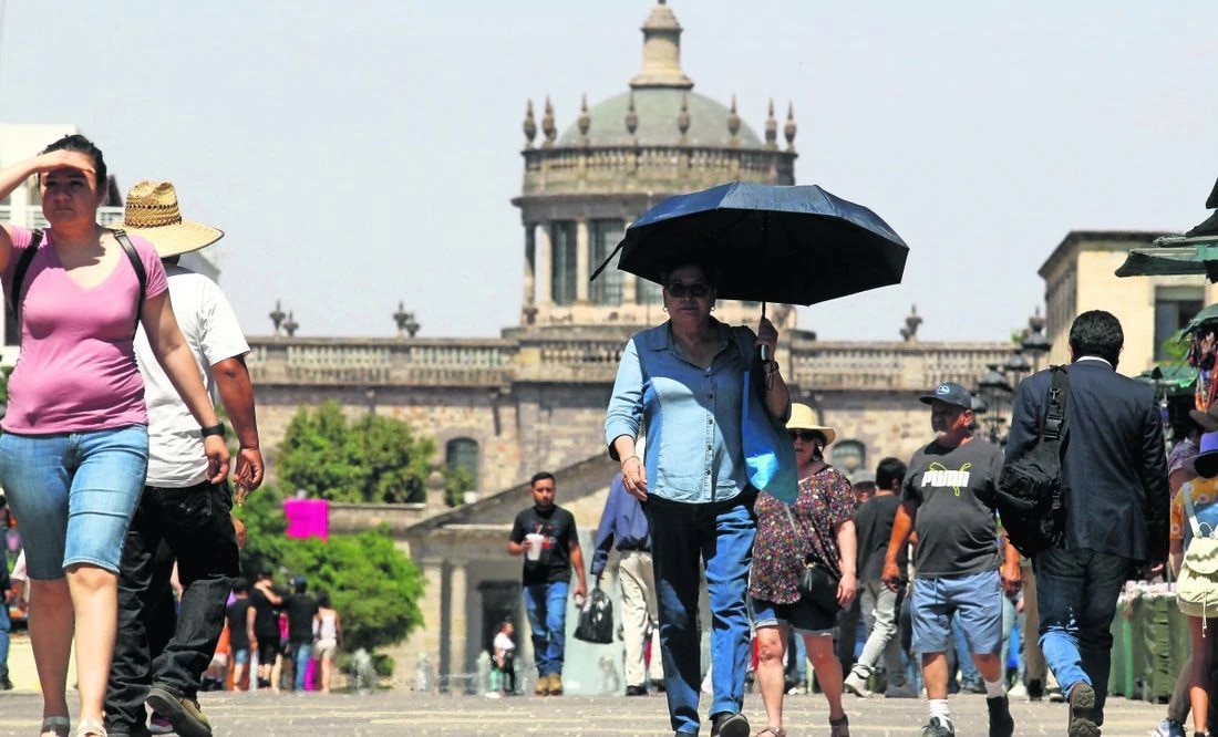 Ola de calor puede elevar 50% recibo de luz