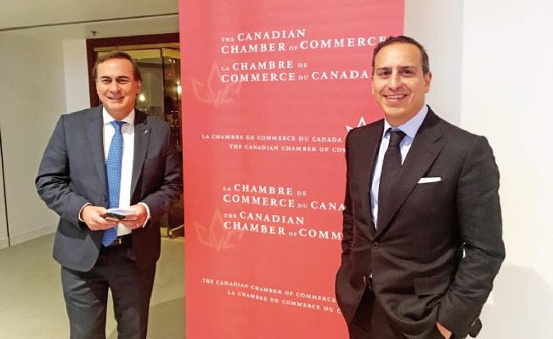 El presidente del Consejo Coordinador Empresarial, Juan Pablo Castañón, y Moisés Kalach, coordinador del Consejo Consultivo de Negociaciones Estratégicas del CCE, luego de reunirse con integrantes de la Cámara de Comercio de Canadá, en Montreal