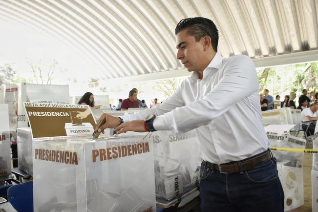 Roberto Sosa es el virtual ganador en Corregidora