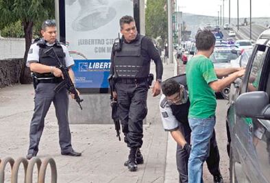 Desarticularon bandas de colombianos