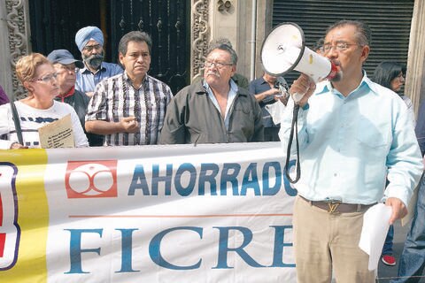 Se mantienen bloqueos en las cuentas de Ficrea