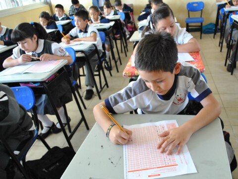 Aplican prueba ENLACE