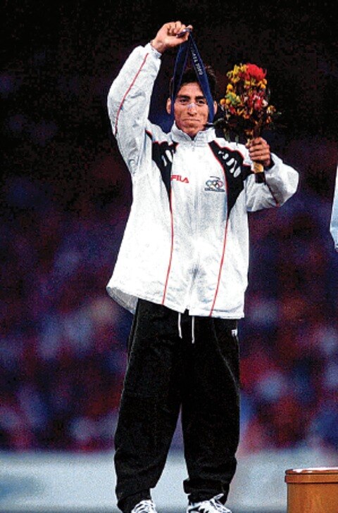 Balas frenan marcha de Noé