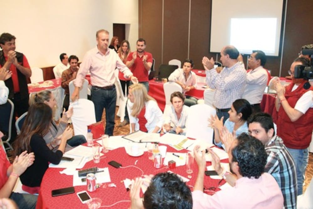 Se proclama Mario Calzada como ganador en El Marqués