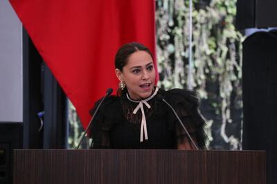 Oposición atiza en temas de seguridad y transporte público