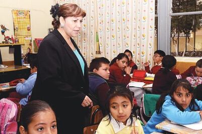 Baja oferta de plazas docentes