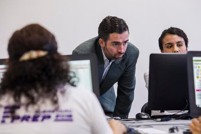 El IEEQ explicó que el personal de informática del mismo instituto desarrolló el programa del PREP y cuenta con el apoyo de tres universidades que forman parte de un Comité Técnico Asesor. / Foto: Demian Chávez