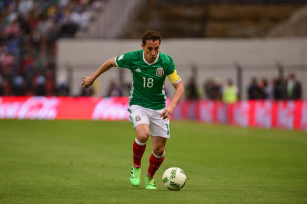 Jugadores dan libertad a afición