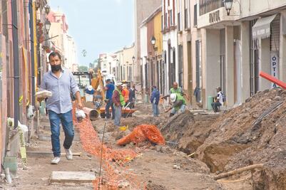 Piden hacer compras a locatarios de la calle Pino Suárez