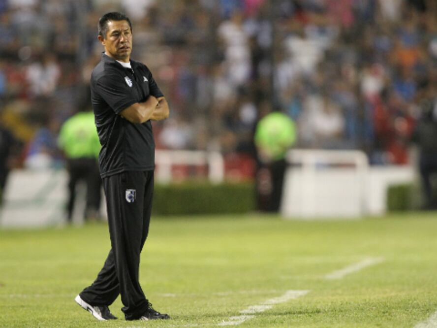 Ambriz recibe apoyo de la directiva