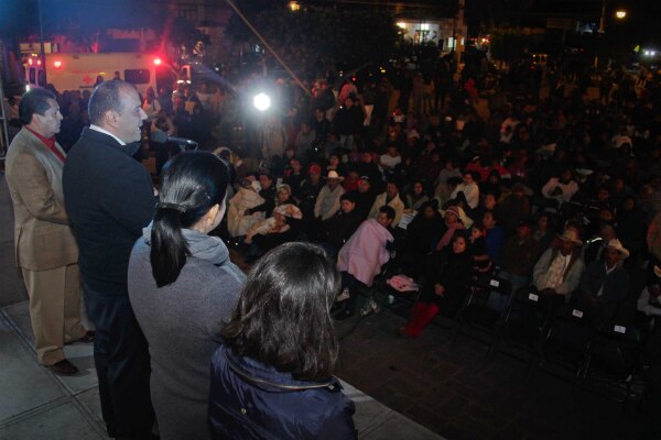 Acuden Loyola Vera y esposa a posada