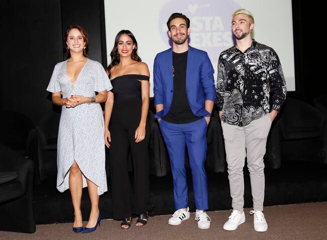 Adriana Montes de Oca, Paola Fernández, Christopher Aguilasocho y Marcos Radosh, compañeros y amigos de teatro, son los protagonistas de la comedia, la cual es producida por Inna Payán. Foto: Agustín Salinas, El Universal