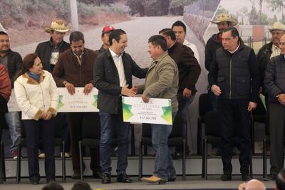 Entrega FDS equipo para Policía de 13 municipios