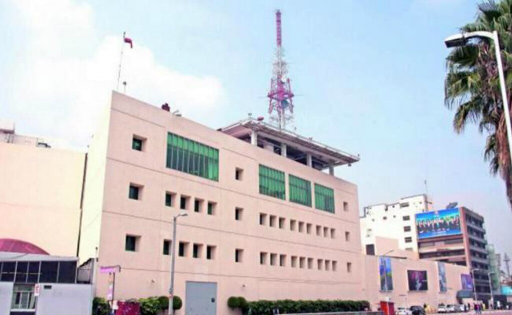 Dominio de Televisa beneficia a suscriptores y competencia