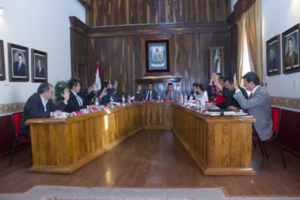 Piden regidores reactivar consejo