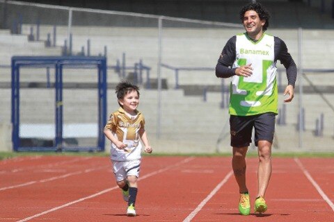 Pumas se mide con el campeón